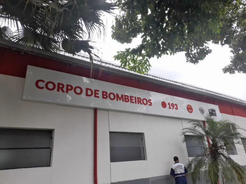 Placas de ACM em Santa Isabel | Guarusign