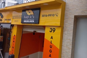 Placas de ACM no Bonsucesso | Guarusign
