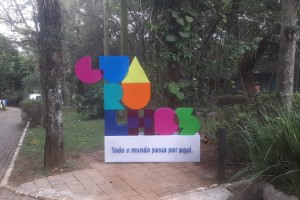 Totens de ACM em Aracília | Guarusign