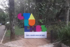 Totens de ACM em Aracília | Guarusign
