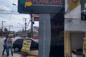 Totens de ACM no Parque Continental | Guarusign