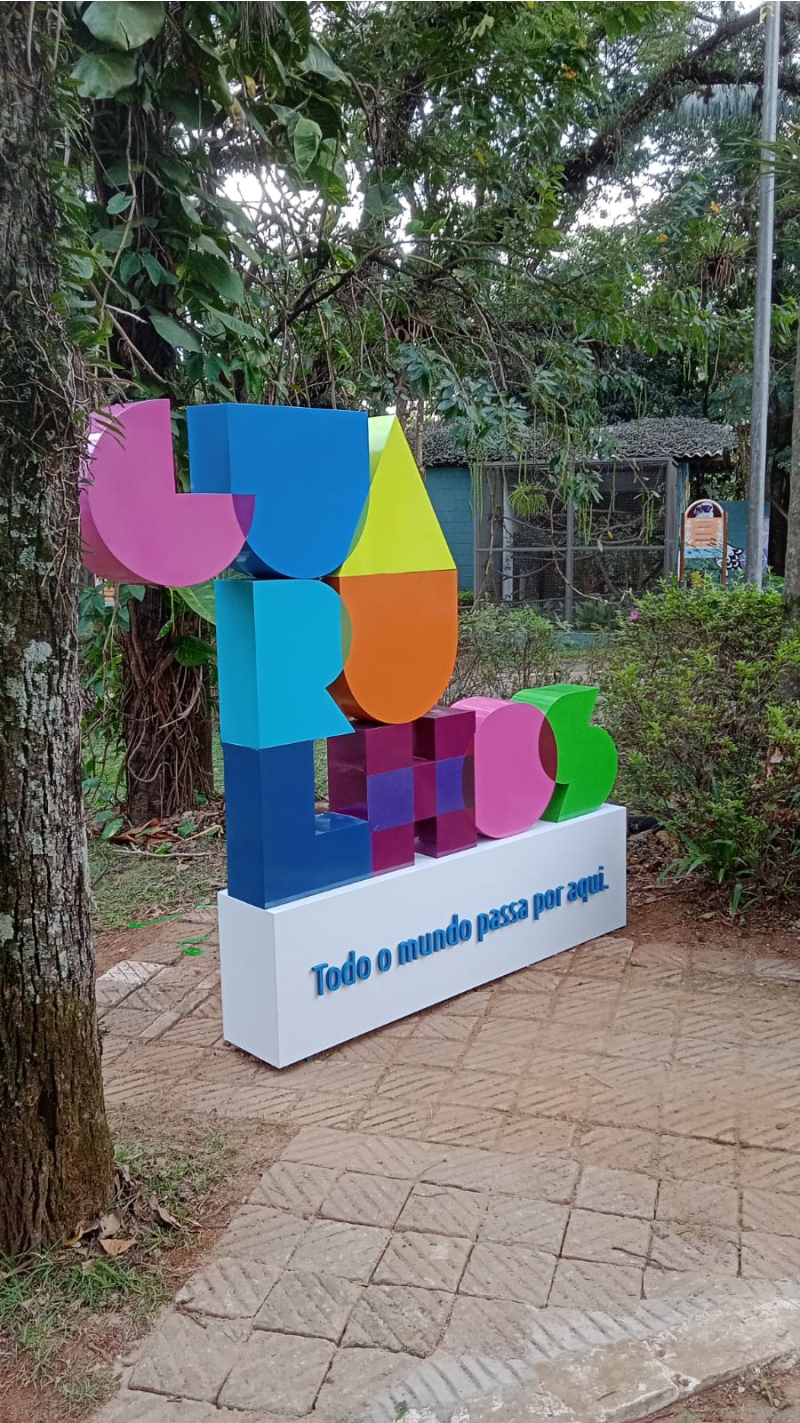 Totens de ACM em Cabuçu | Guarusign