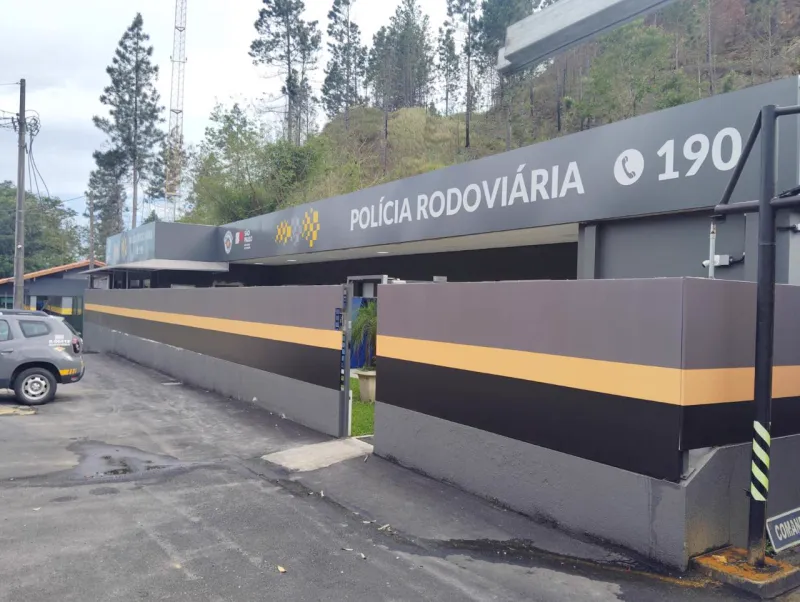 Painéis ACM em Torres Tibagy Exemplo 3 | Guarusign